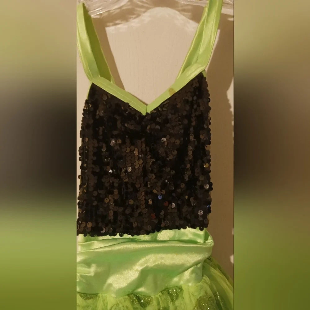 Weissman Dance Costume Green & Black Sequins size‎ IC